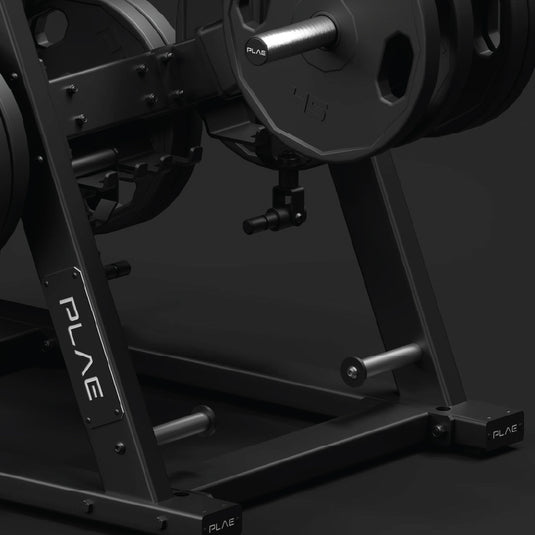 Plae ARMR Hip Lat Pulldown
