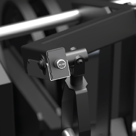 Plae ARMR Hip Lat Pulldown